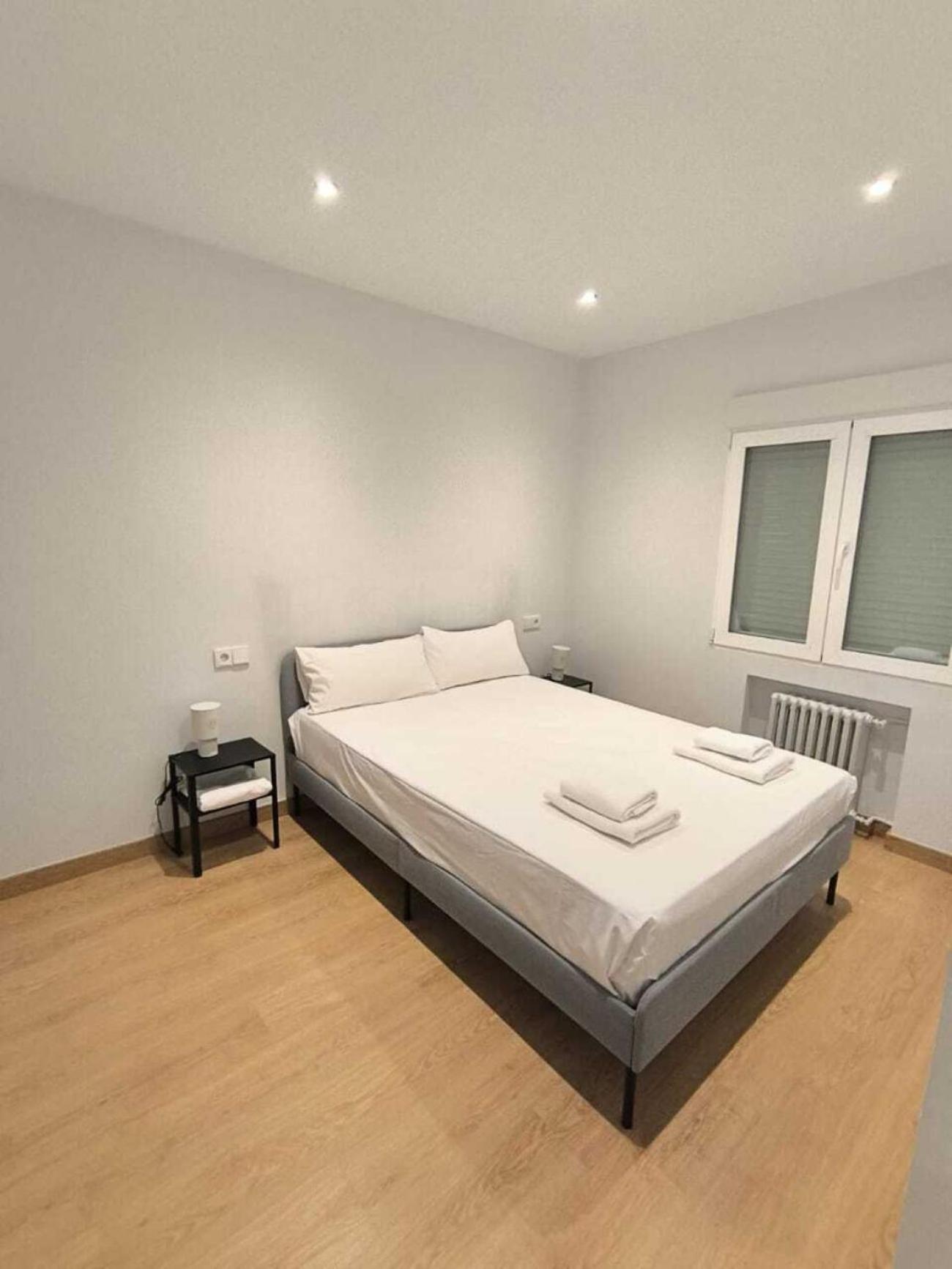 Chamartin Easy Stay - Habitaciones Comodas Y Bien Ubicadas *